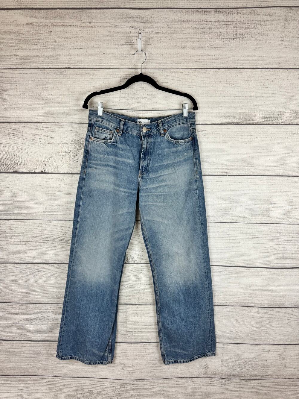 Zara Women's Medium Wash High Rise Jeans Size 6